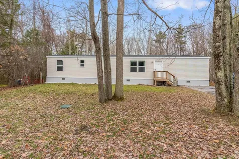 142 Shannon Road Colchester VT 05446