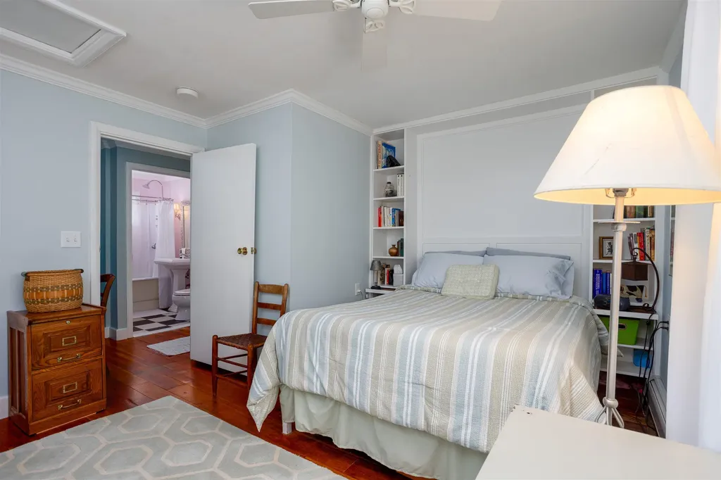 947 Pine Street Burlington VT 05401