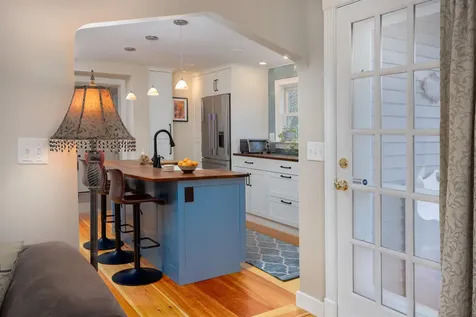 947 Pine Street Burlington VT 05401