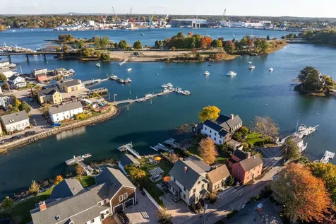 35 Salter Street Portsmouth NH 03801
