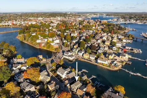 35 Salter Street Portsmouth NH 03801