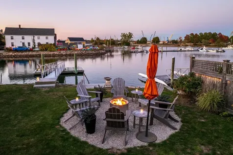 35 Salter Street Portsmouth NH 03801