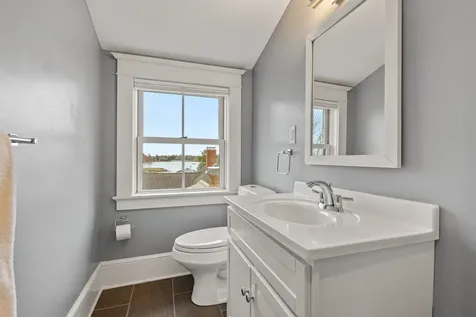 35 Salter Street Portsmouth NH 03801
