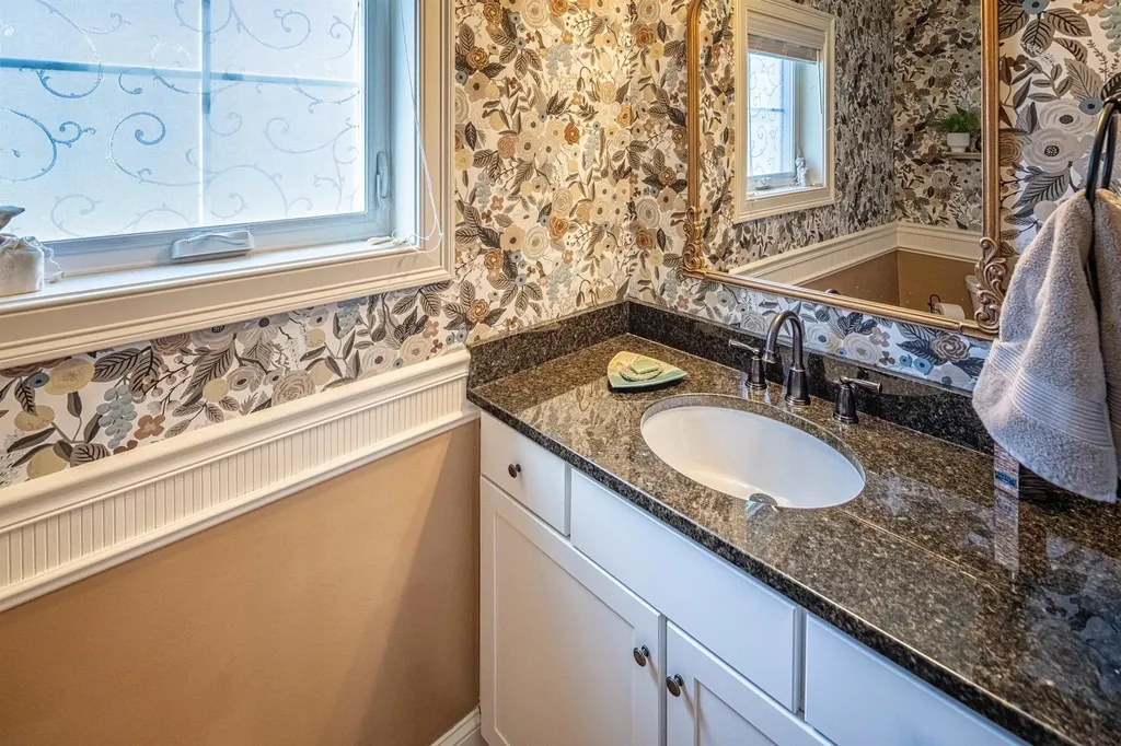 24 Sierra Hill Drive Dover NH 03820