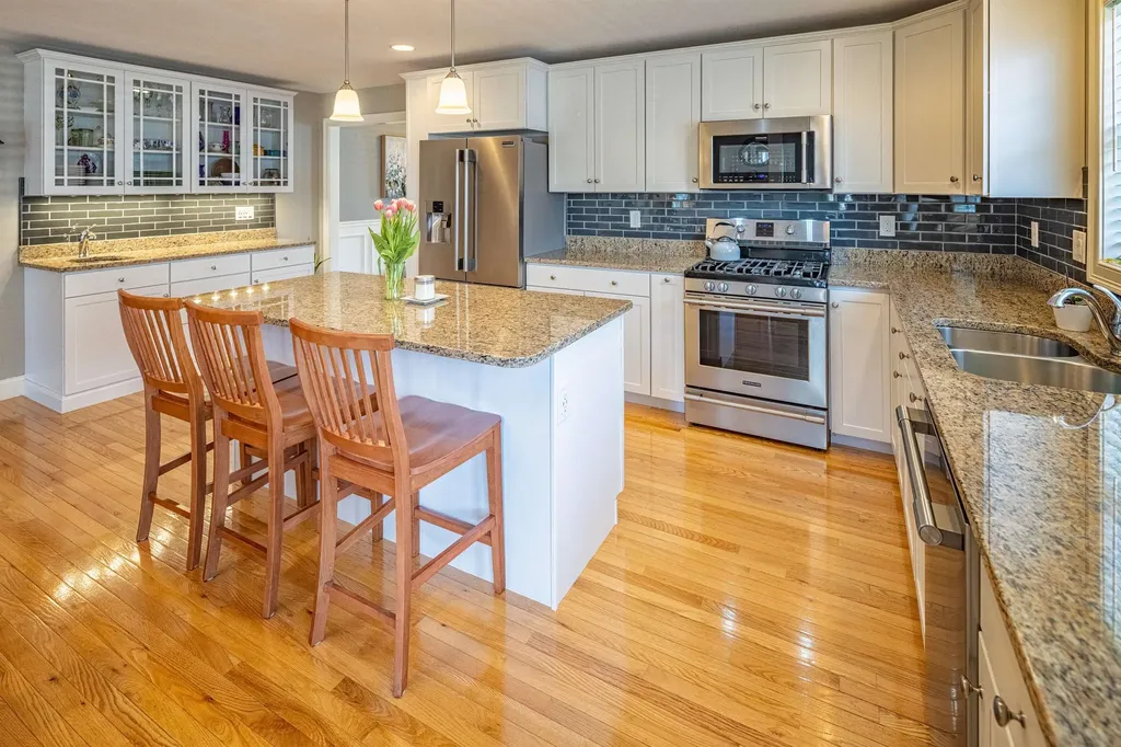 24 Sierra Hill Drive Dover NH 03820