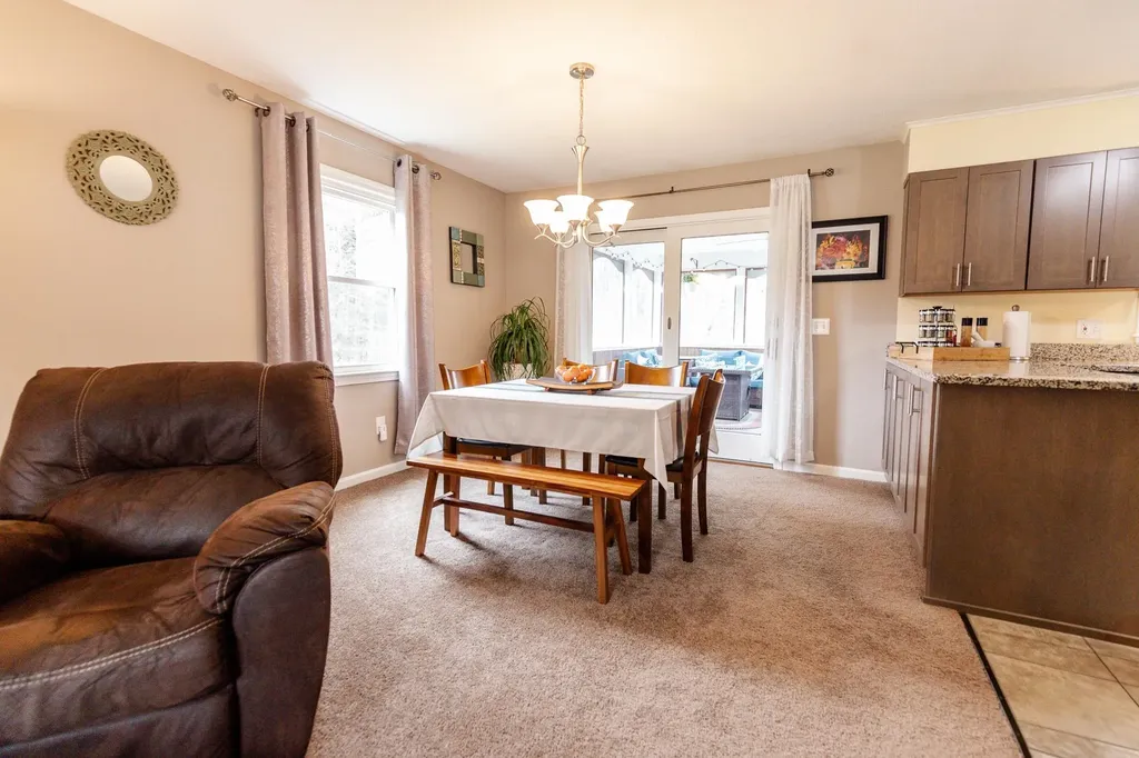 27 Trowbridge Road Keene NH 03431