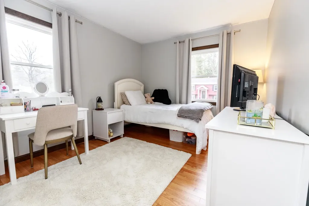 27 Trowbridge Road Keene NH 03431