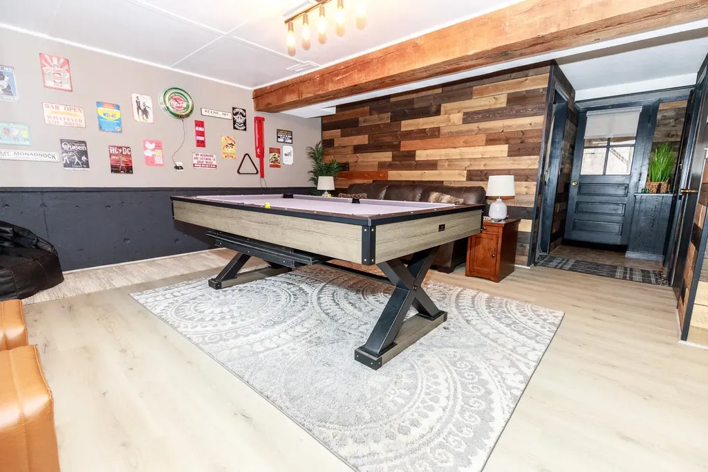 27 Trowbridge Road Keene NH 03431