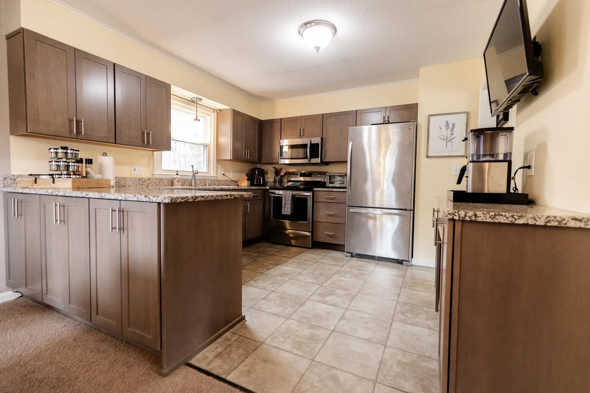 27 Trowbridge Road Keene NH 03431