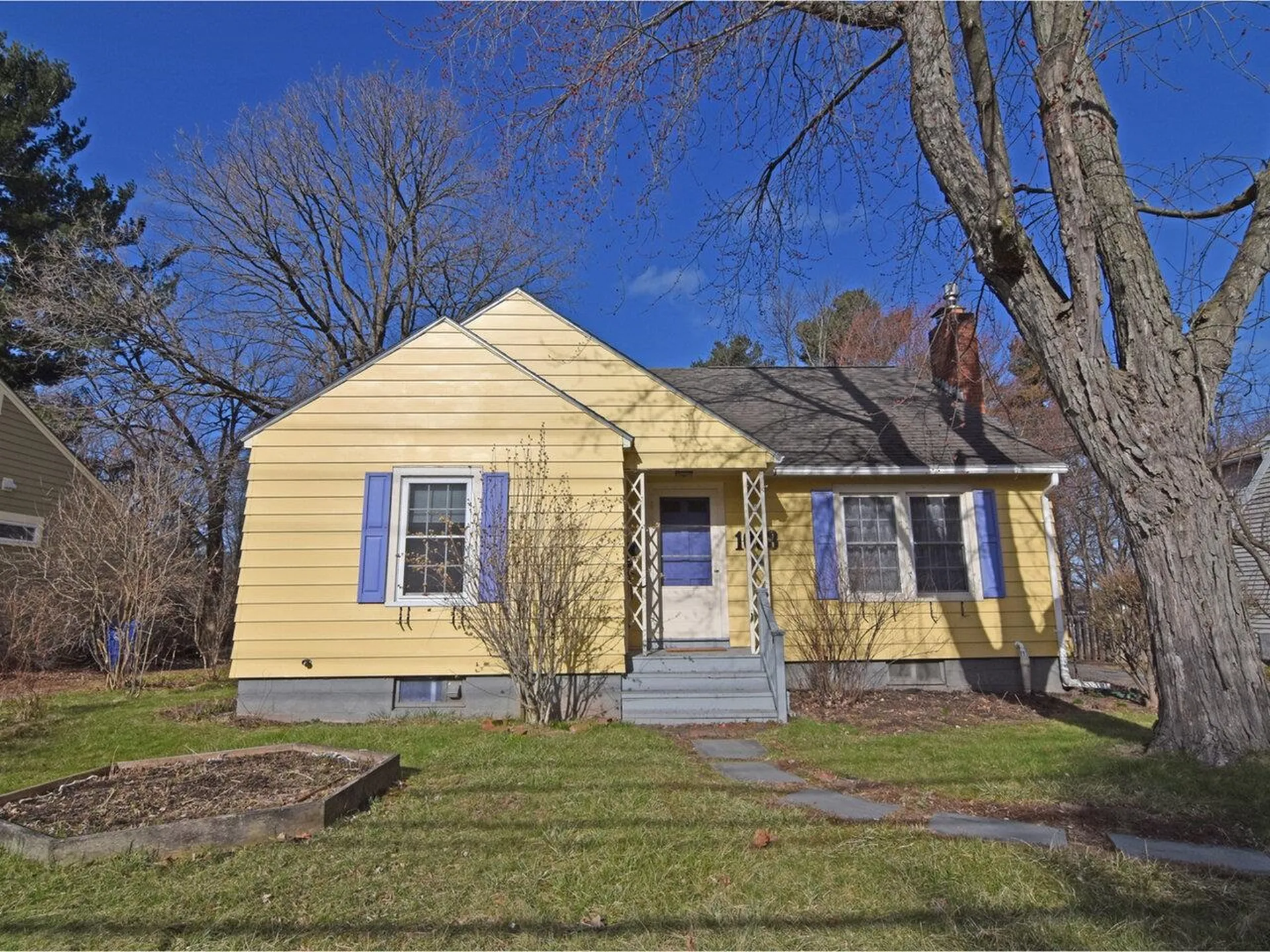 1033 Pine Street Burlington VT 05401