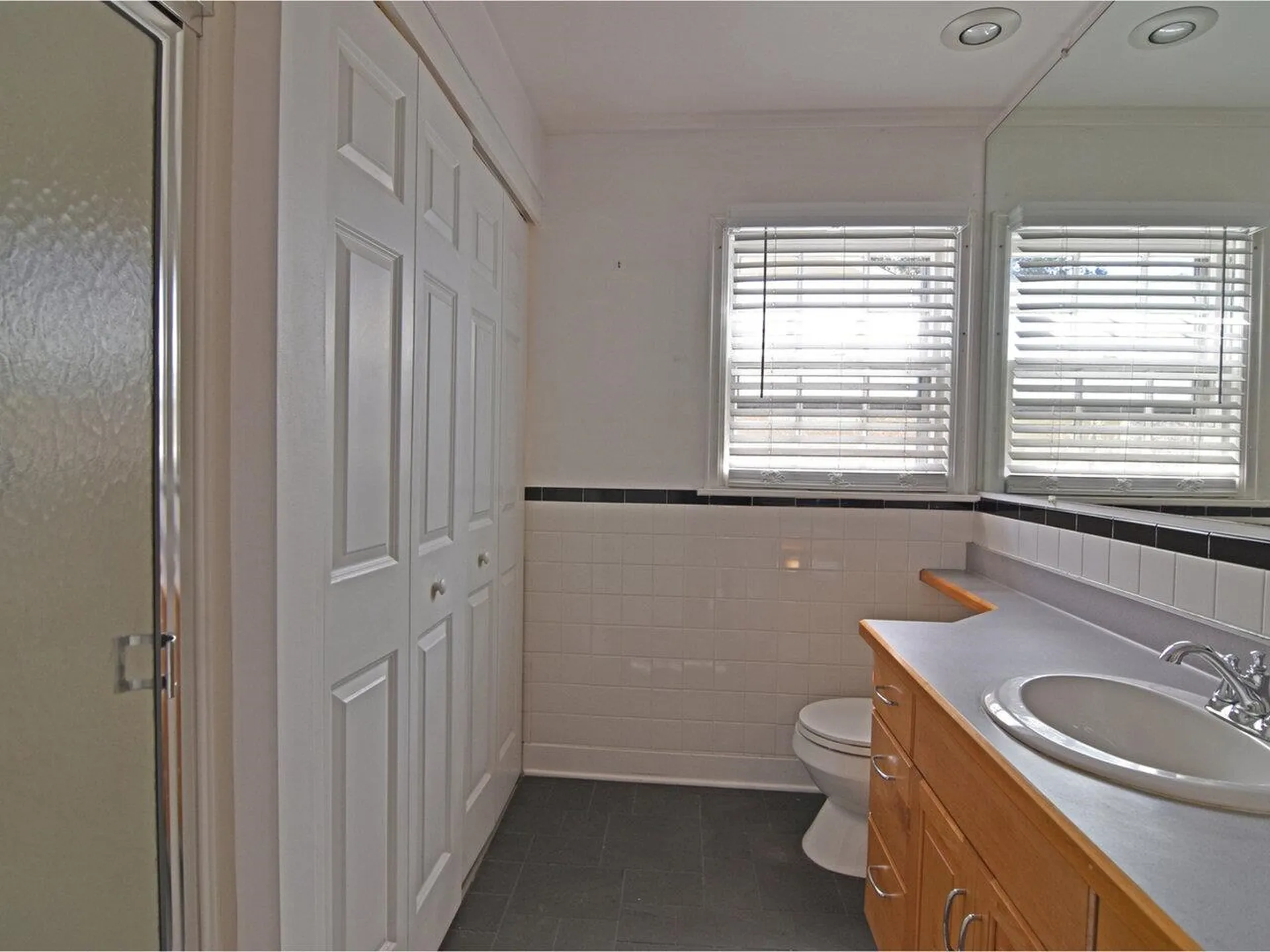 1033 Pine Street Burlington VT 05401