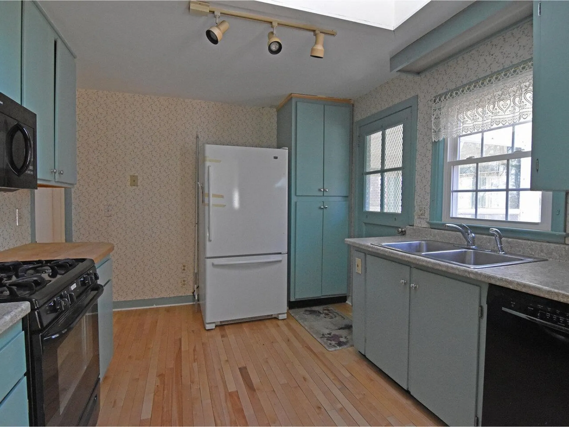 1033 Pine Street Burlington VT 05401