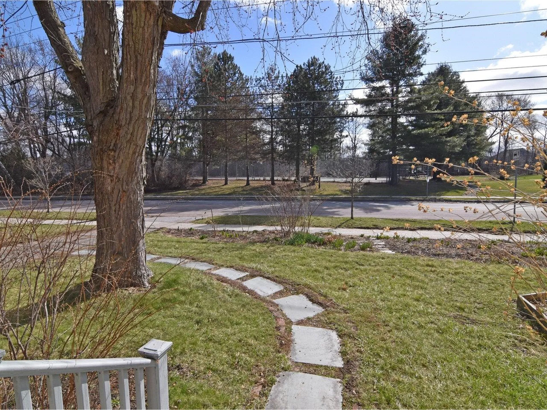 1033 Pine Street Burlington VT 05401