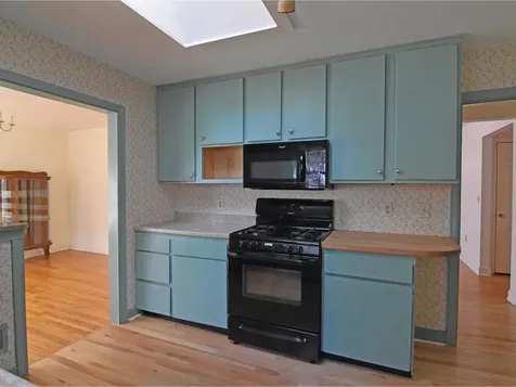 1033 Pine Street Burlington VT 05401