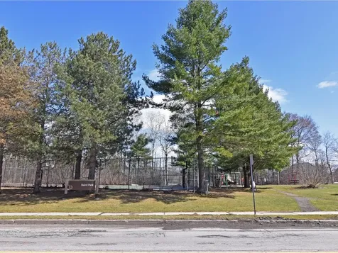 1033 Pine Street Burlington VT 05401