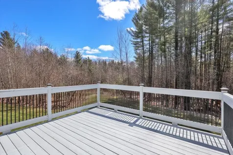 222b Ledgewood Lane Georgia VT 05468