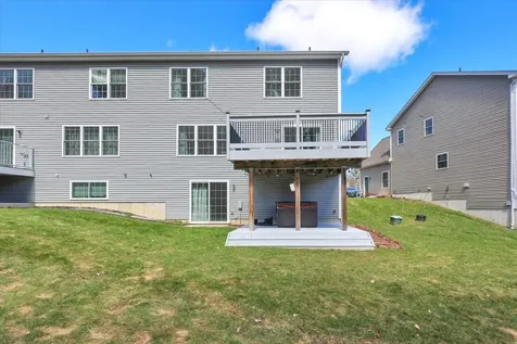 222b Ledgewood Lane Georgia VT 05468