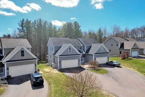 222b Ledgewood Lane Georgia VT 05468