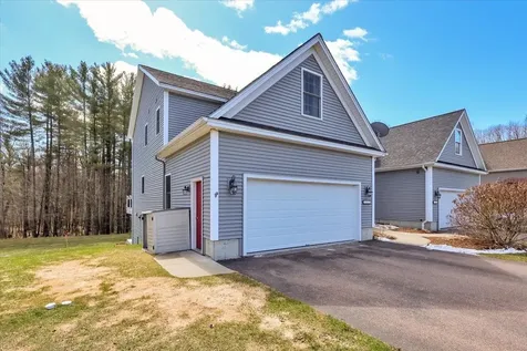 222b Ledgewood Lane Georgia VT 05468