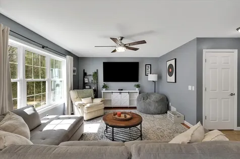 222b Ledgewood Lane Georgia VT 05468