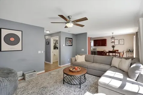 222b Ledgewood Lane Georgia VT 05468