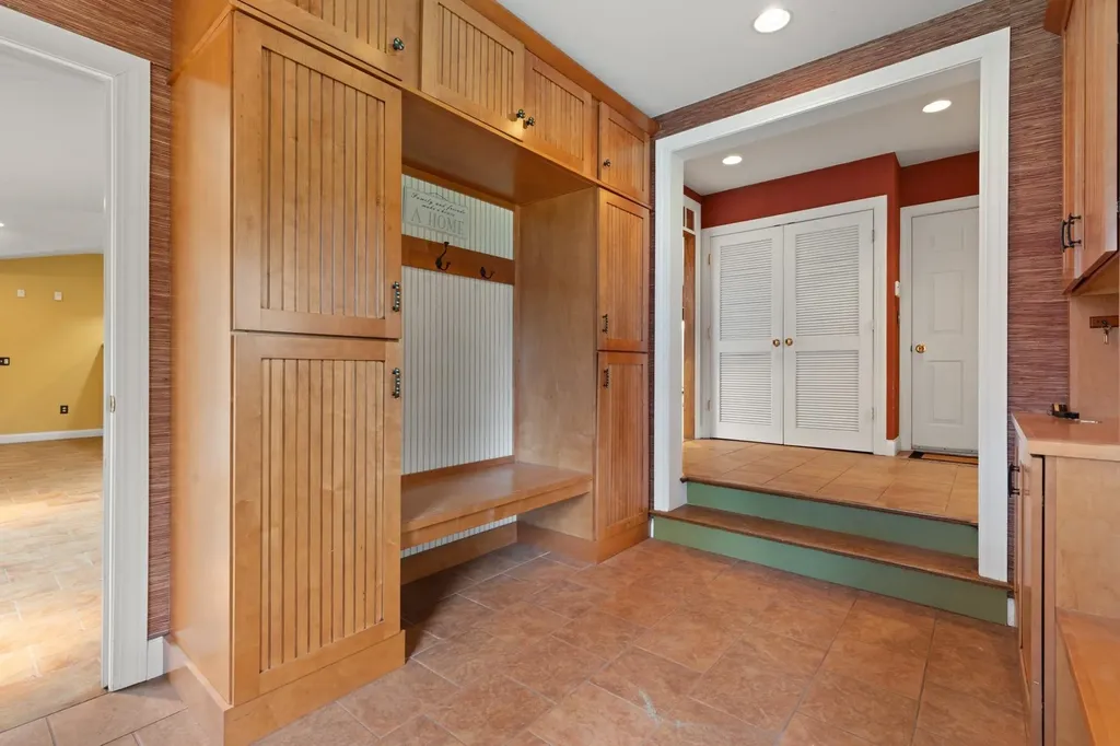 14 Gale Road Hampton NH 03842