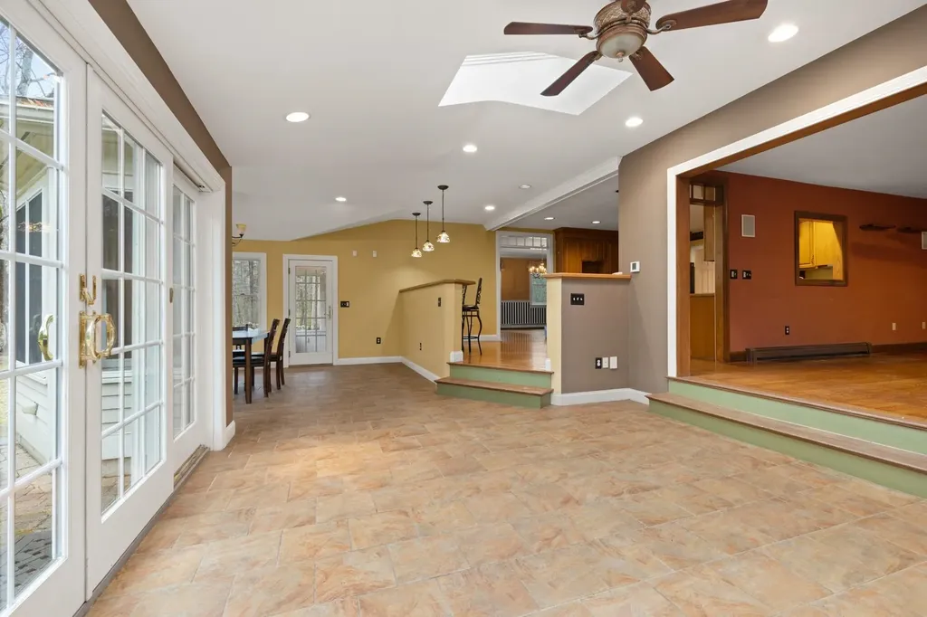 14 Gale Road Hampton NH 03842