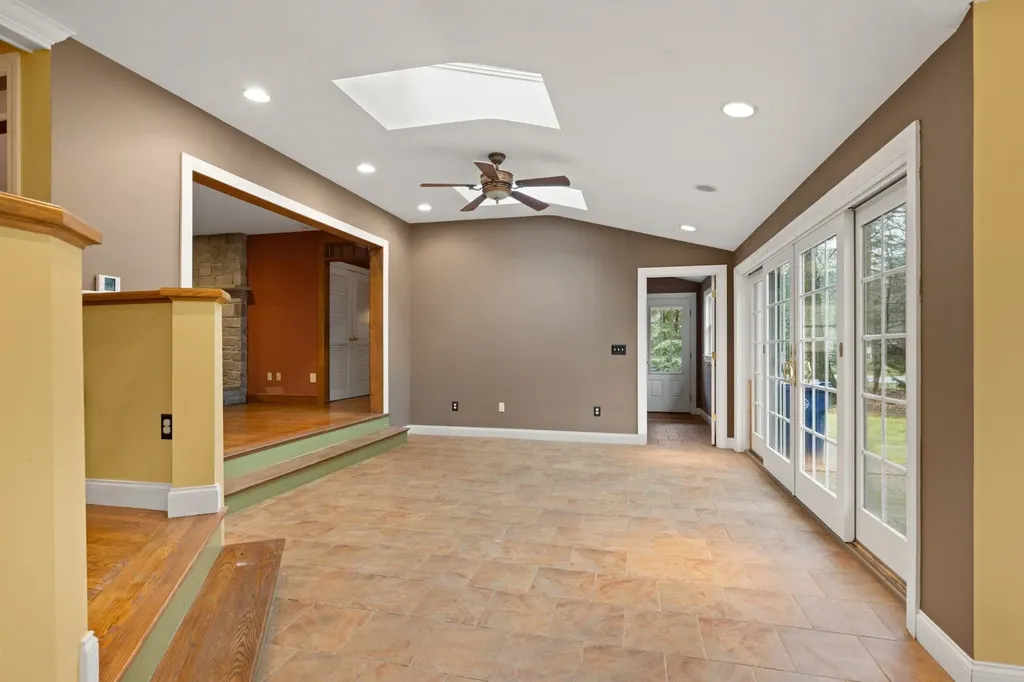 14 Gale Road Hampton NH 03842