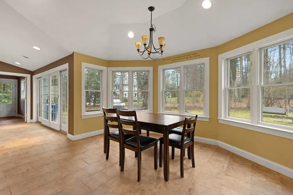 14 Gale Road Hampton NH 03842