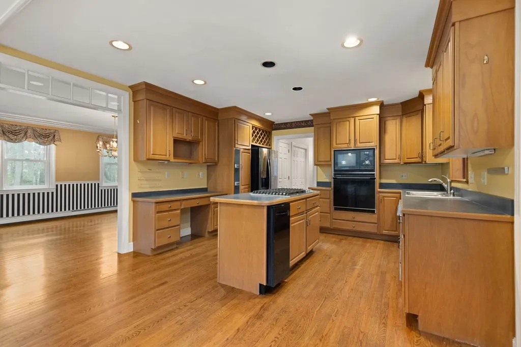 14 Gale Road Hampton NH 03842