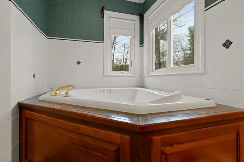 14 Gale Road Hampton NH 03842