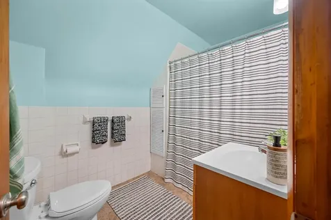 6 Charles Street Montpelier VT 05602