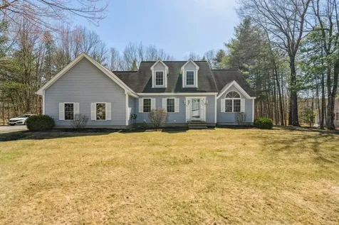 7 Patricia Lane Amherst NH 03031