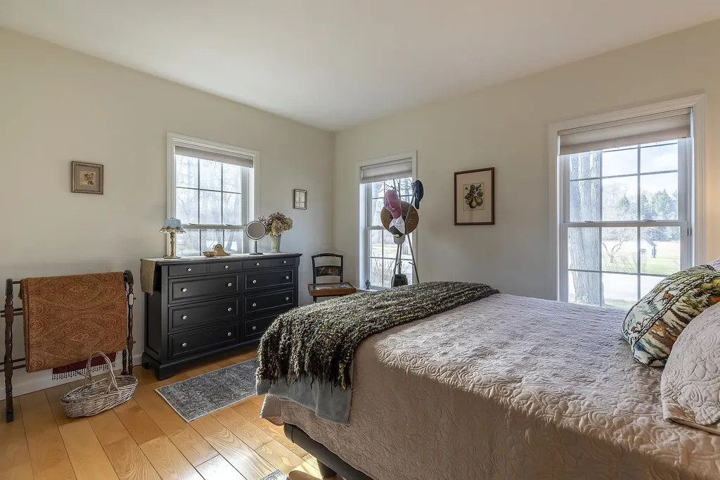 530 Route 313 Arlington VT 05250