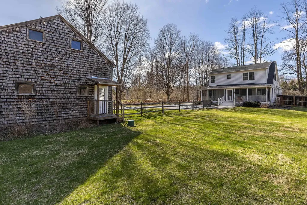 530 Route 313 Arlington VT 05250