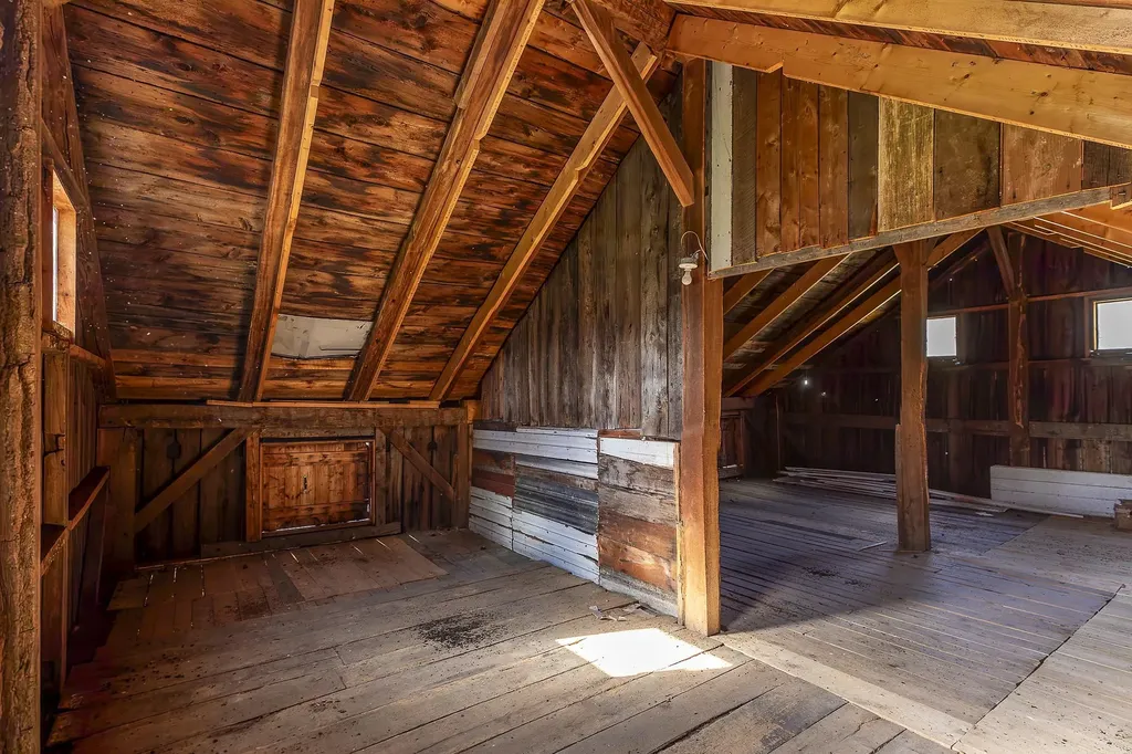 530 Route 313 Arlington VT 05250