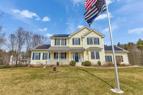 84 Pasture Drive Goffstown NH 03045