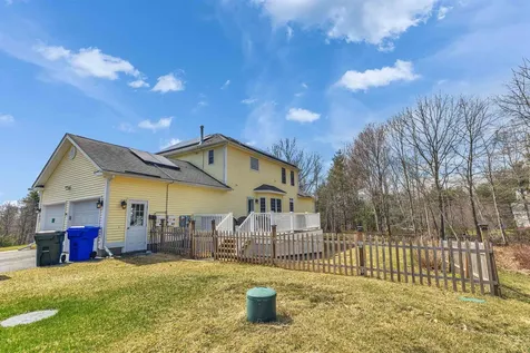 84 Pasture Drive Goffstown NH 03045