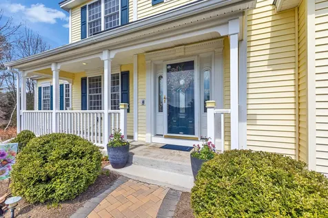 84 Pasture Drive Goffstown NH 03045