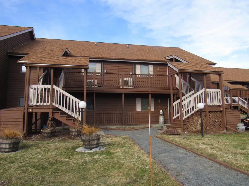 361 Holbrook Bay Commons Newport Town VT 05857