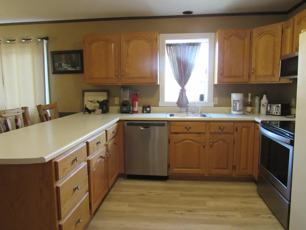 361 Holbrook Bay Commons Newport Town VT 05857
