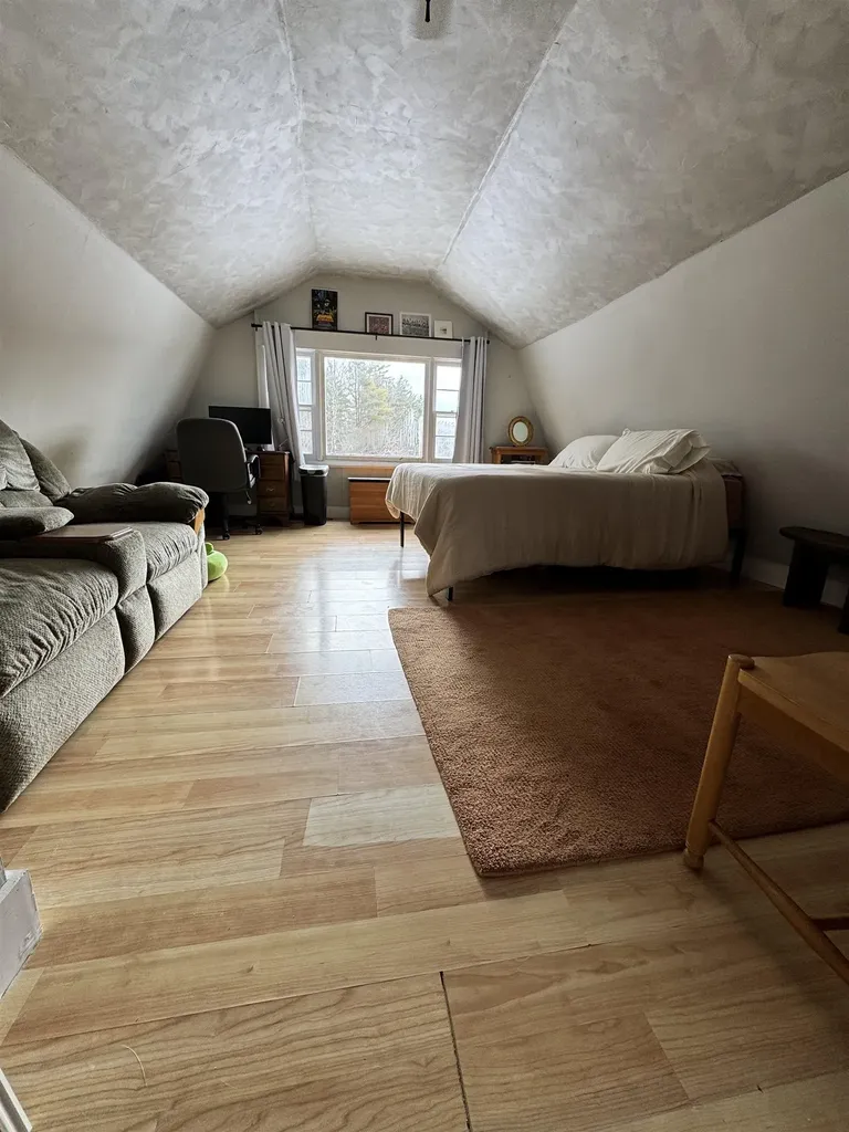 405 Cross Road Bradford VT 05033