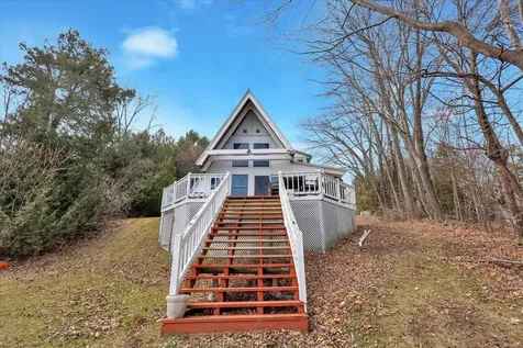 1780 Pelots Point Road North Hero VT 05474