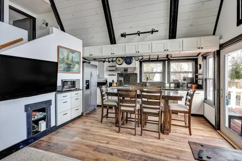1780 Pelots Point Road North Hero VT 05474