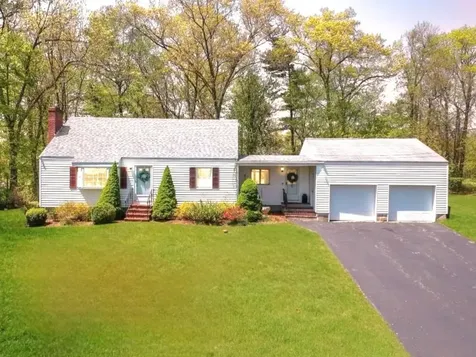 20 Salem Road Atkinson NH 03811