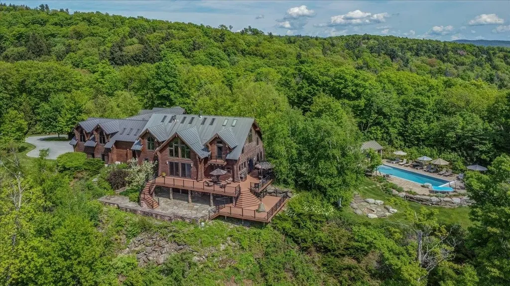 89 Rocky Mountain Lane Hinesburg VT 05461