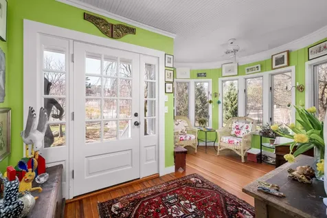 28 Wentworth Street Kittery ME 03904