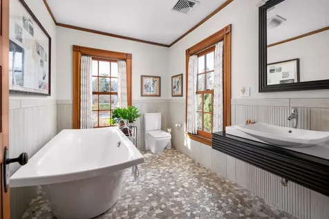 28 Wentworth Street Kittery ME 03904