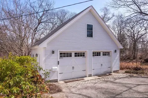 28 Wentworth Street Kittery ME 03904