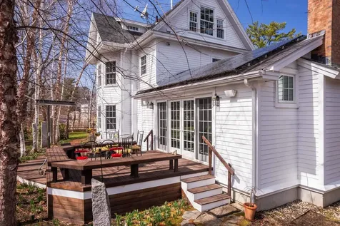 28 Wentworth Street Kittery ME 03904